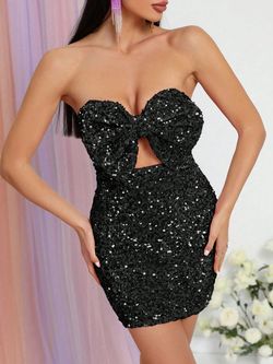 Style FSWD1042 Faeriesty Black Size 4 Mini Sequined Polyester Cocktail Dress on Queenly