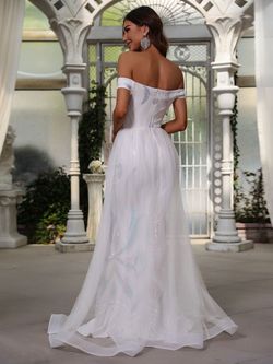 Style FSWD0686 Faeriesty White Size 0 Floor Length Tall Height Sheer Polyester Sequined Mermaid Dress on Queenly