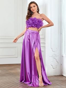 Style FSWD1063 Faeriesty Purple Size 0 Satin Floral Straight Dress on Queenly