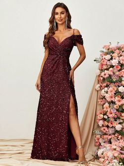 Style FSWD0722 Faeriesty Red Size 0 Tall Height Burgundy Sequined Side slit Dress on Queenly