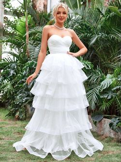 Style FSWD1597 Faeriesty White Size 0 Engagement Floor Length Polyester Straight Dress on Queenly