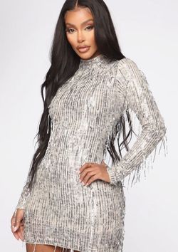 Fashion Nova Silver Size 0 Homecoming Prom Cocktail Dress on Queenly