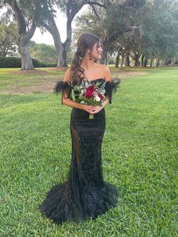 Portia and Scarlett Black Size 4 Prom Military Feather Tall Height Mermaid Dress on Queenly