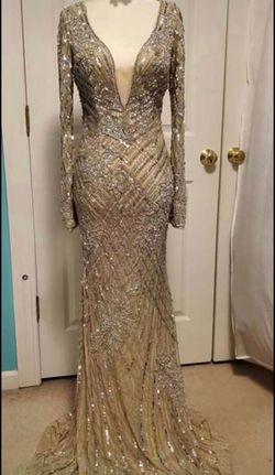Sherri Hill Nude Size 2 Tall Height Prom Straight Dress on Queenly