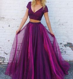 Sherri Hill Purple Size 00 Floor Length Plunge Ball gown on Queenly