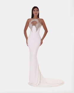 Style AD5223 Albina Dyla White Size 0 Floor Length Straight Dress on Queenly
