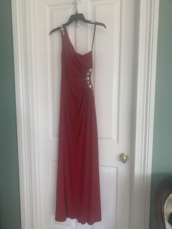 B DARLIN Red Size 4 Burgundy Floor Length A-line Dress on Queenly