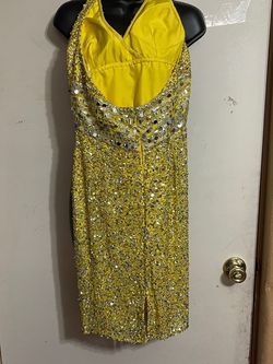 Style N1002 Scala Yellow Size 6 Silk Cocktail Dress on Queenly