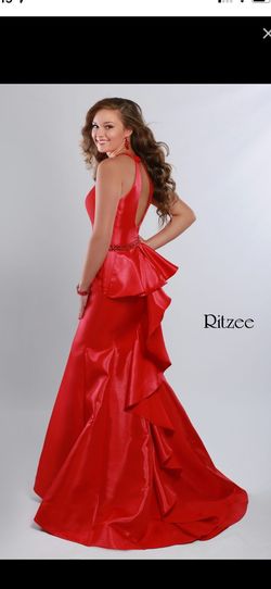 Style 1931 Ritzee Red Size 0 Floor Length Halter Straight Dress on Queenly