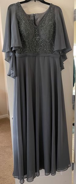JJs House Gray Size 16 Floor Length Plunge A-line Dress on Queenly
