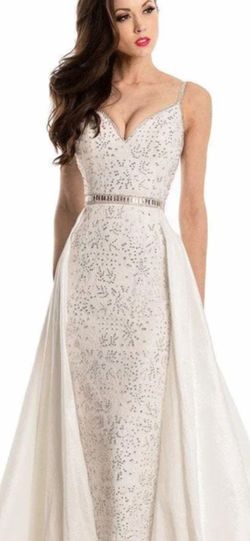 Style 7242 Johnathan Kayne White Size 0 Jersey Plunge Straight Dress on Queenly