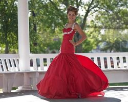Sherri Hill Red Size 2 Square Neck Square Prom Mermaid Dress on Queenly