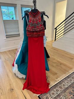 Sherri Hill Red Size 2 Free Shipping Medium Height Prom Ball gown on Queenly