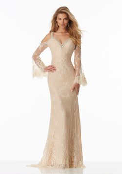 Style 99022 MoriLee Nude Size 2 Prom Straight Dress on Queenly