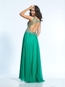 Style 2068 Dave and Johnny Green Size 14 Plus Size Tall Height Prom A-line Dress on Queenly