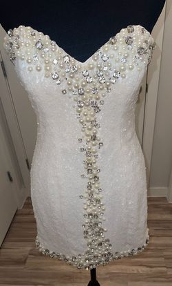 Jovani White Size 4 Mini Jersey Homecoming Cocktail Dress on Queenly
