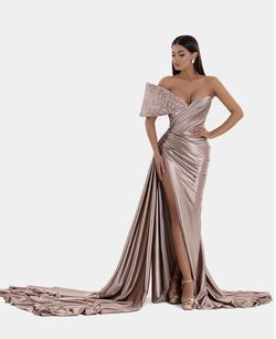 Nude Size 8 A-line Dress on Queenly