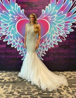 Jovani White Size 2 Floor Length Cap Sleeve Mermaid Dress on Queenly