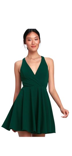 lulu Green Size 4 Mini Fitted Cocktail Dress on Queenly