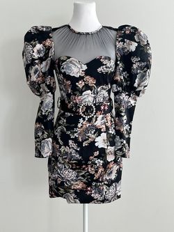 Lavish Alice Multicolor Size 2 Floral Long Sleeve Cocktail Dress on Queenly