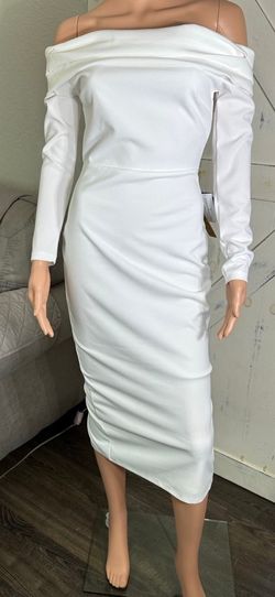 Windsor White Size 8 Floor Length Long Sleeve A-line Dress on Queenly