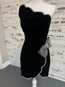 Style Couture Sherri Hill Black Size 6 70 Off 50 Off Cocktail Dress on Queenly