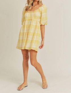 Style 1-865634374-3011 LUSH Yellow Size 8 Free Shipping Polyester Tall Height Cocktail Dress on Queenly