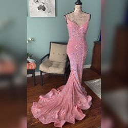 Portia and Scarlett Pink Size 2 Ball Gown Winter Formal Prom Floor Length Mermaid Dress on Queenly
