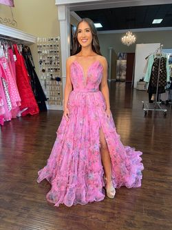 Style 55620 Sherri Hill Light Pink Size 6 Floral Side Slit Ball gown on Queenly