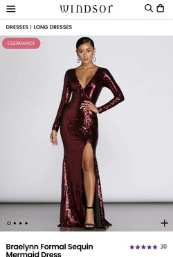 Windsor Red Size 6 Winter Formal Side slit Dress on Queenly