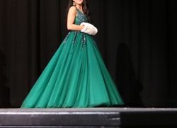 Style B114 Jovani Green Size 4 B114 Ball gown on Queenly