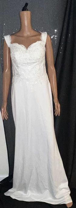 White Size 10 Mermaid Dress on Queenly