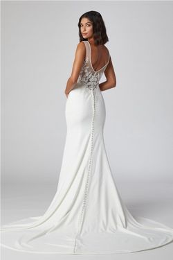 Style FRW20291 Bicici & Coty White Size 22 Tall Height Plus Size Straight Embroidery Mermaid Dress on Queenly