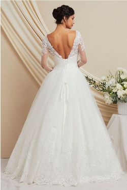 Style BGW29623 Bicici & Coty White Size 12 Plus Size Bgw29623 Sleeves Floor Length Ball gown on Queenly
