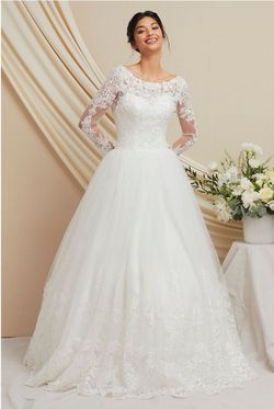 Style BGW29623 Bicici & Coty White Size 22 Sleeves Cotillion Corset Ball gown on Queenly