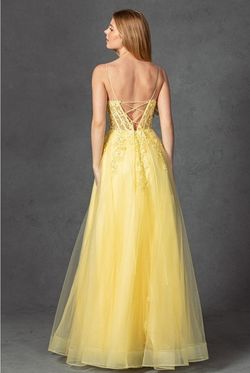 Style DA531 Bicici & Coty  Yellow Size 10 Cocktail Tulle A-line Ball gown on Queenly