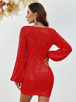 Style FSWD0872 Faeriesty Red Size 4 Tall Height Polyester Sequined Cocktail Dress on Queenly
