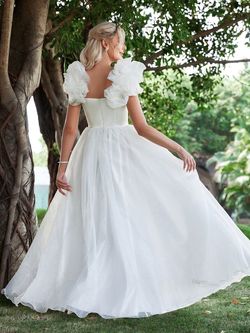 Style FSWD1614N Faeriesty White Size 0 Floor Length Tall Height Polyester Engagement Straight Dress on Queenly