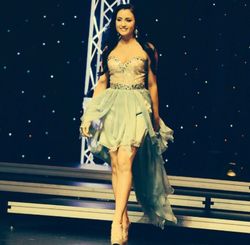 Style Sadie Robertson Collection Sherri Hill Green Size 4 Midi Cocktail Dress on Queenly