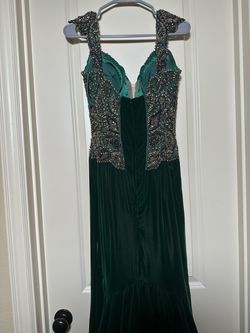 Sherri Hill Green Size 4 Floor Length Velvet Mermaid Dress on Queenly