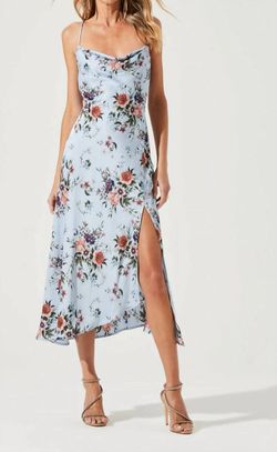 Style 1-2675431680-2588 ASTR Blue Size 0 Print Side Slit Cocktail Dress on Queenly