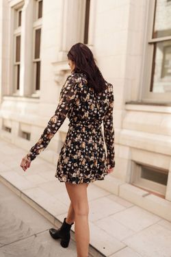 Style 1-2757957662-3011 Fore Black Size 8 Floral Mini Casual Cocktail Dress on Queenly