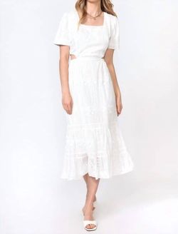 Style 1-826326193-3471 adelyn rae White Size 4 Square Neck Sleeves Cocktail Dress on Queenly