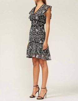 Style 1-84947848-3471 adelyn rae Black Size 4 Wednesday Lace Sorority Rush Cocktail Dress on Queenly