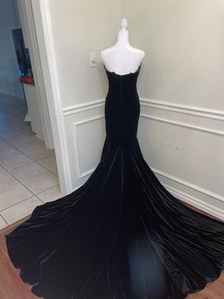 Johnathan Kayne Black Size 4 Strapless Velvet Mermaid Dress on Queenly