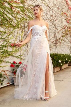 Nox Anabel White Size 8 Tulle Plunge Wedding Fitted A-line Dress on Queenly