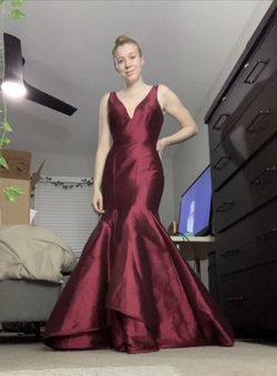 Mac Duggal Red Size 2 Maroon Mini Mermaid Dress on Queenly