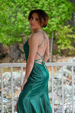 Style CJ512 Mia Bella The Label Green Size 6 Pageant Plunge Sorority Formal Tall Height Side slit Dress on Queenly
