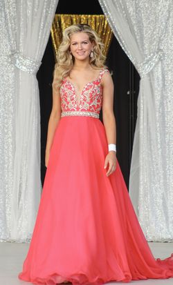 Mac Duggal Pink Size 4 Embroidery Jewelled Medium Height Backless Ball gown on Queenly