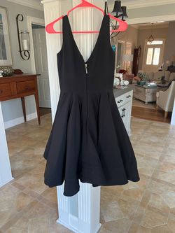 Mac Duggal Black Size 6 Party Plunge Cocktail Dress on Queenly